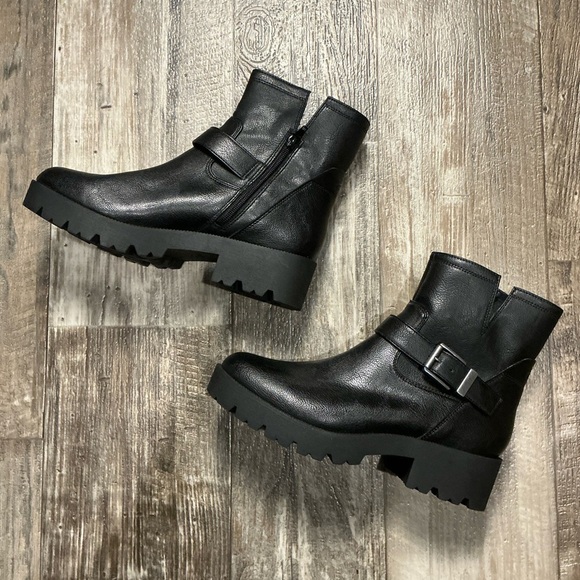 Black Leather Ankle Boots Size 10 - Picture 12 of 16